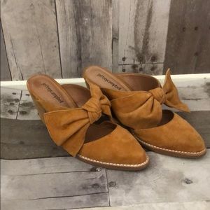 Jeffrey Campbell Cyrus Bow Mules